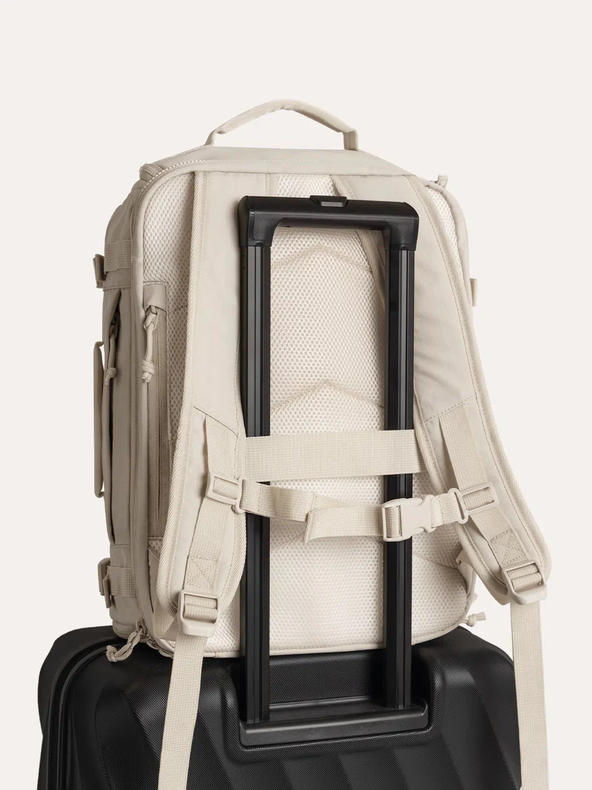 Blast 38L Travel Backpack - Image 5