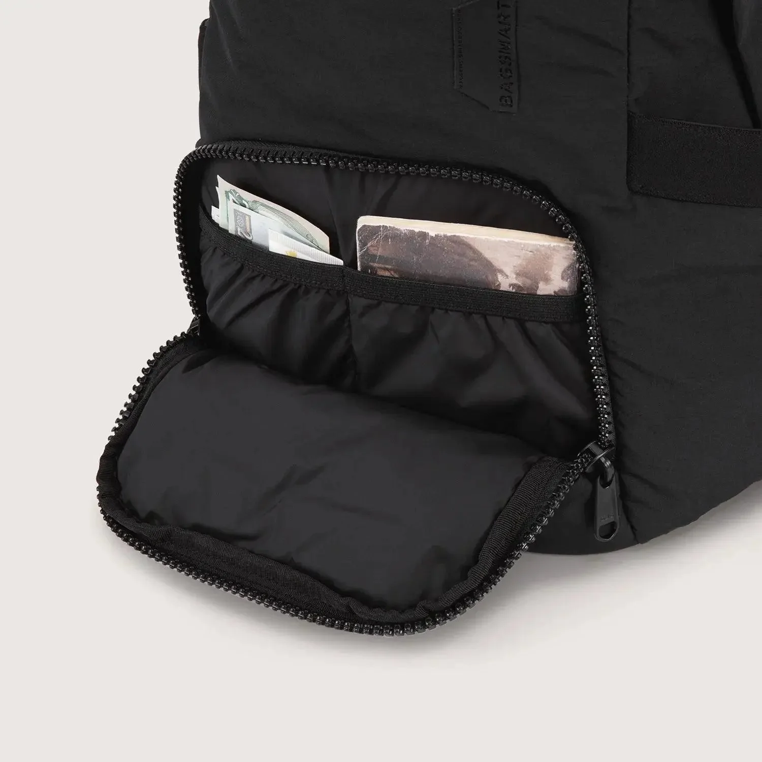 Zoraesque 14L Featherlight 13.3 Inch Backpack - Image 20